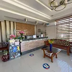 Argao Seabreeze Hotel Powered By Cocotel