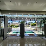 3 Bedroom Condo Unit With Free Vehicle At The Padgett Suites