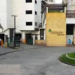 Dg Hive Suites