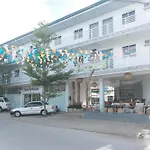 Reddoorz At Fat J Apartelle Mactan