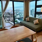 Cozy Panoramic View Unit