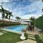 S And M Hotel Inc.