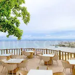 1 Bedroom With Ocean View Balcony! Pool Access Near Mactan Airport