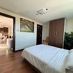 2-3Bedroom Unit At The Padgett Place Condominium