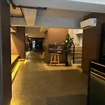 Bloq Residences Sikatuna 2 Unit 1616
