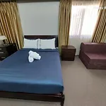 Noah\'S Crib For Families And Big Groups