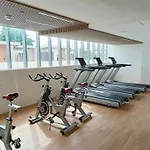 Resort Condo With Balcony In Lapu-Lapu