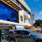 Reddoorz Segra Square Pension House