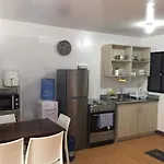 Cebu City 2 Bedroom Condo Unit-Wifi-A/C-Hot Shower