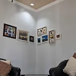 Lymen\'S Apartment