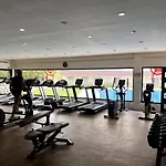Bamboo Bay T1 Unit 3U Studio Internet Netflix