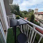 Perfect Budget Stay Near Airport