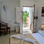 Astillo\'S Guest Houses