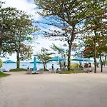 The Royal Staghorn - A Luxury Condo
