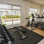 Symfoni Nichols Studio