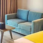 Savoy Hotel Mactan