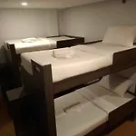 Rudhil\'S Place Hotel
