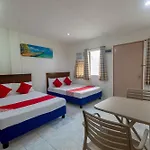3J\'S And K Apartment