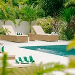 Villa Del Sol 1 -Barkada Rooms