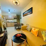 2 Bedroom Unit In It Park - Good For 5- Max 8 Pax