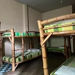 Sharky Hostel Oslob