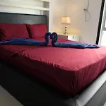 Panorama Studio 24Fb - Netflix 4K - Avida Towers Cebu It Park