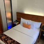 Cuarto Hotels Cebu