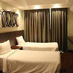 Padgett Place Prime Suites