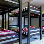 Ayo Homtel