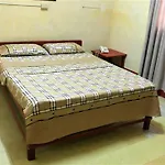 Honeybee Royal Inn