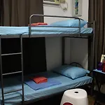 Food District Hostel Cebu Central