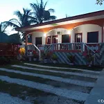 Maxvir Inn Beach Resort