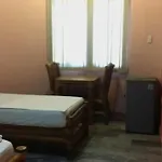 Garces Budget Apartelle