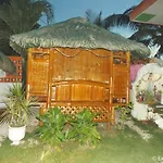 Maxvir Inn Beach Resort