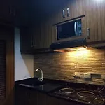 One Bedroom Studio Flat Near It Park