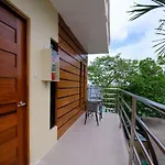 Melronz Inn