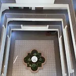 Jrmpt Residence
