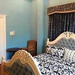Canoy\'S Mansion Apartelle
