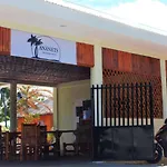 Ananets Hotel