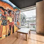 Murals Sleepbox (Adults Only)