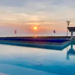 Acapulco Resort