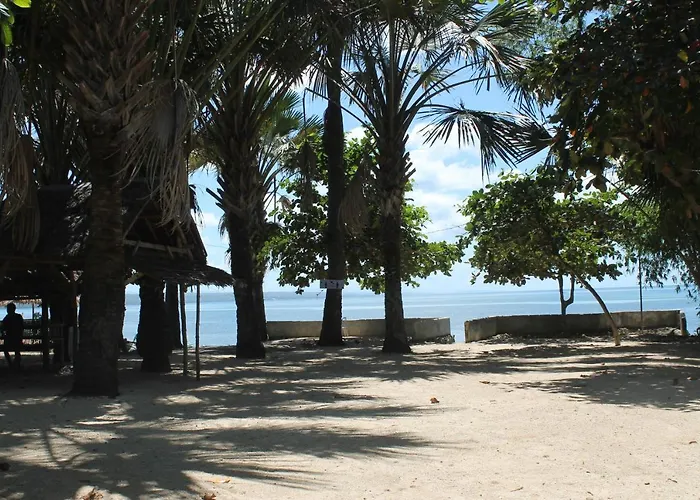 J & C Beach Resort
