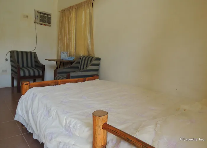 Gorion Beach Resort