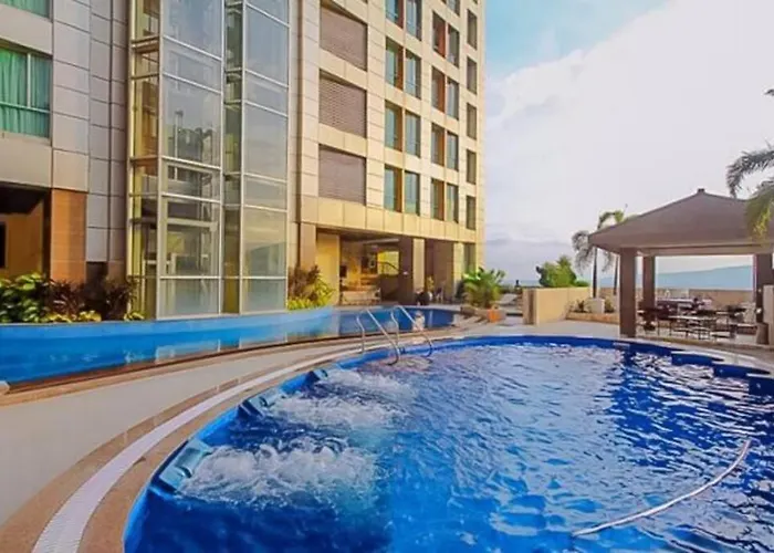 Lower Penthouse Condo Club Ultima Residences Tower 3