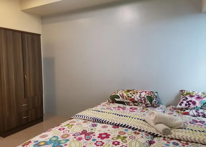 Horizon 101 A6 Beside Mango Bar,Robinson Mall,Free Pool,Wifi,Kitchen