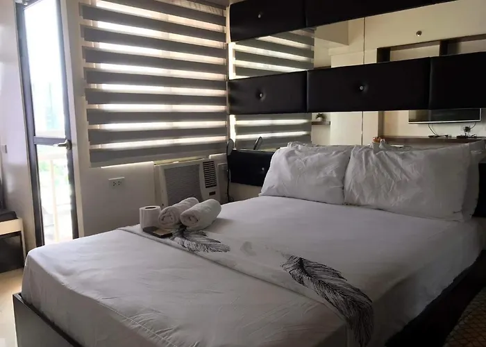 Mabolo Garden Flat A5 Rooftop Pool Shortwalk To Ayala Mall