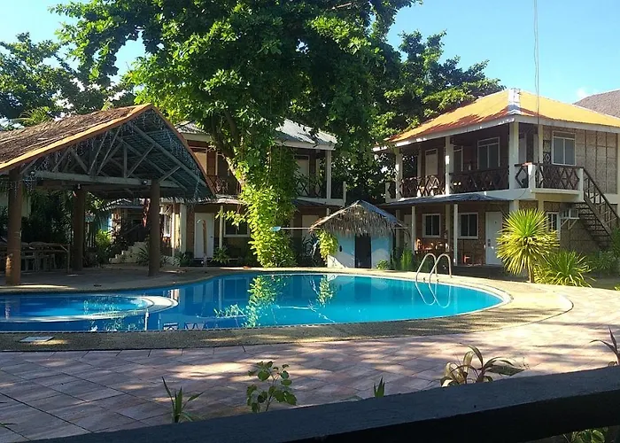 The Shark\'S Tail Dive Resort