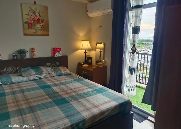 Condo/Apartment
