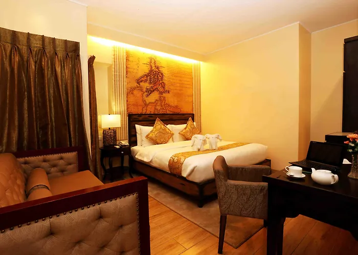 Palm Grass Hotel
