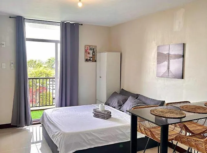 Affordable Accommodation In Mactan, Cebu With Strong Wifi